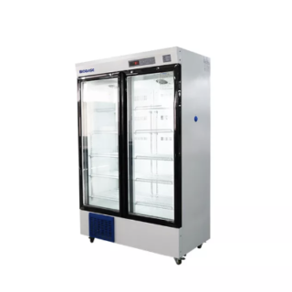 Лабораторный холодильник (2-8°C)
